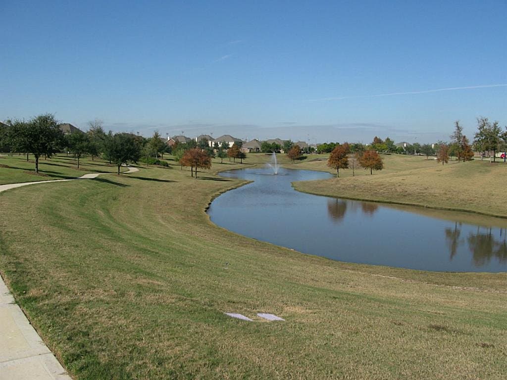 Katy Townhome: 6414 Haywards Crossing S Cir