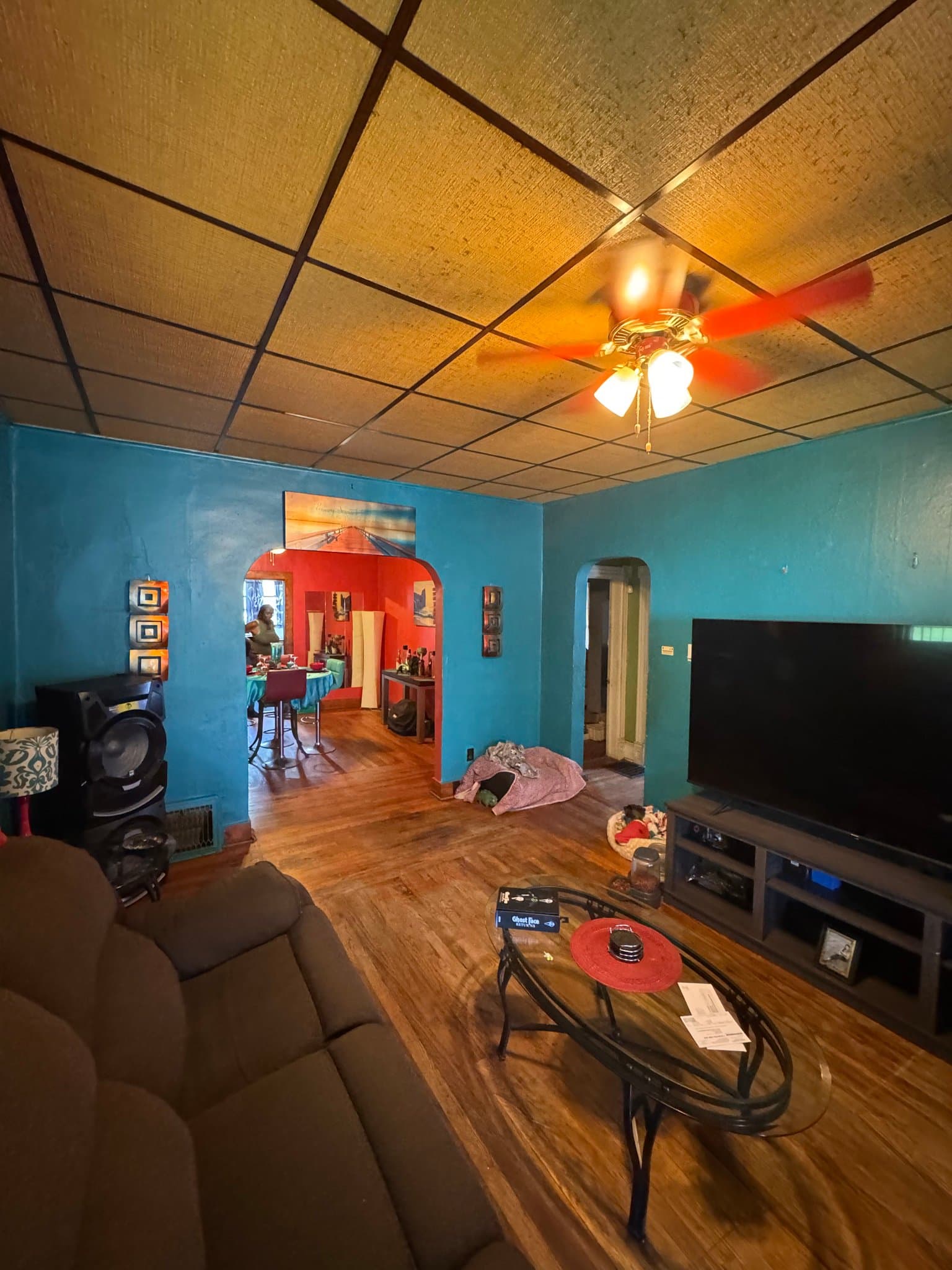Saginaw House: 726 S 10th St