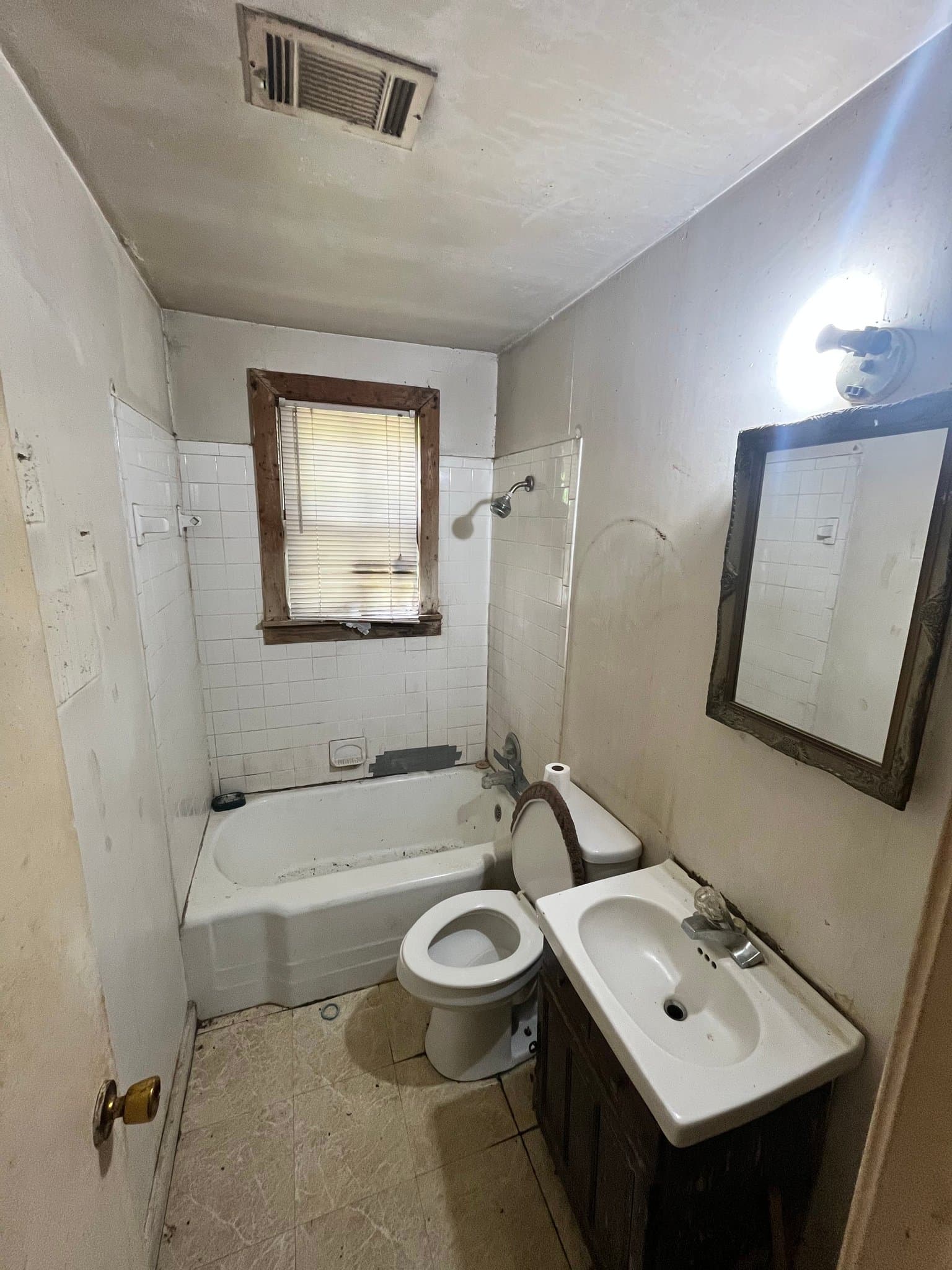 Montgomery House: 3355 Lunceford St