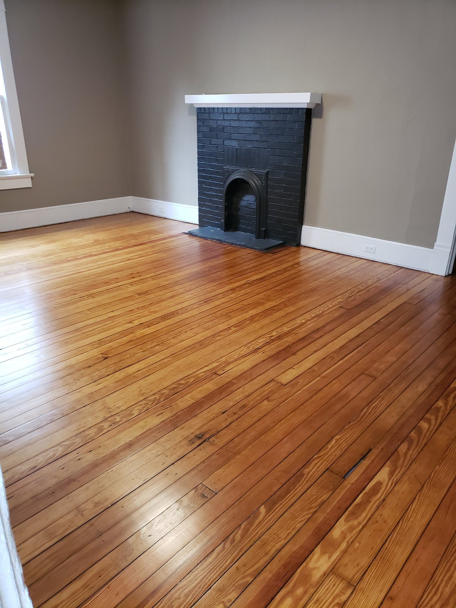 Atlanta House: 1042 McMillian St