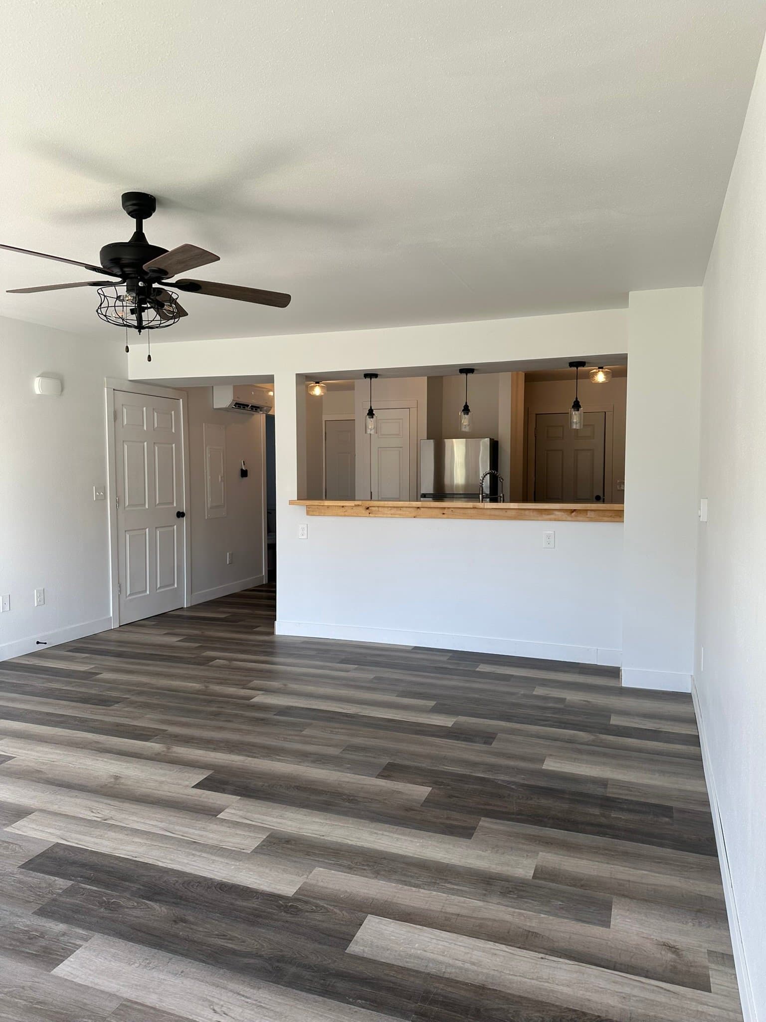 Galesville Apartment: 16899 S 12th Street