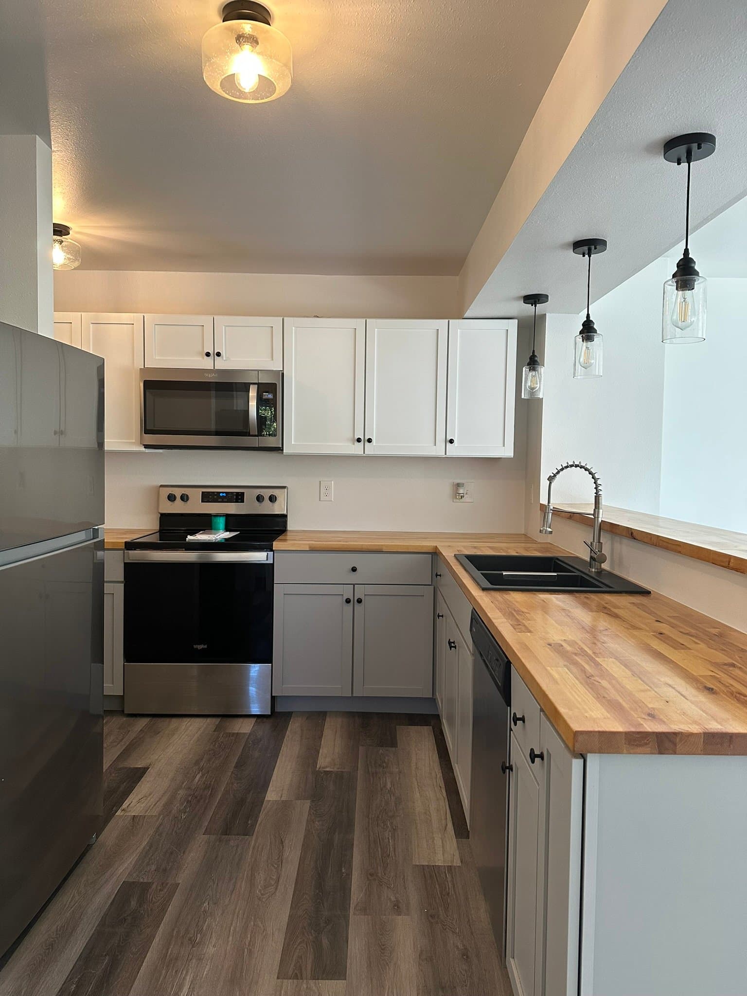 Galesville Apartment: 16899 S 12th Street
