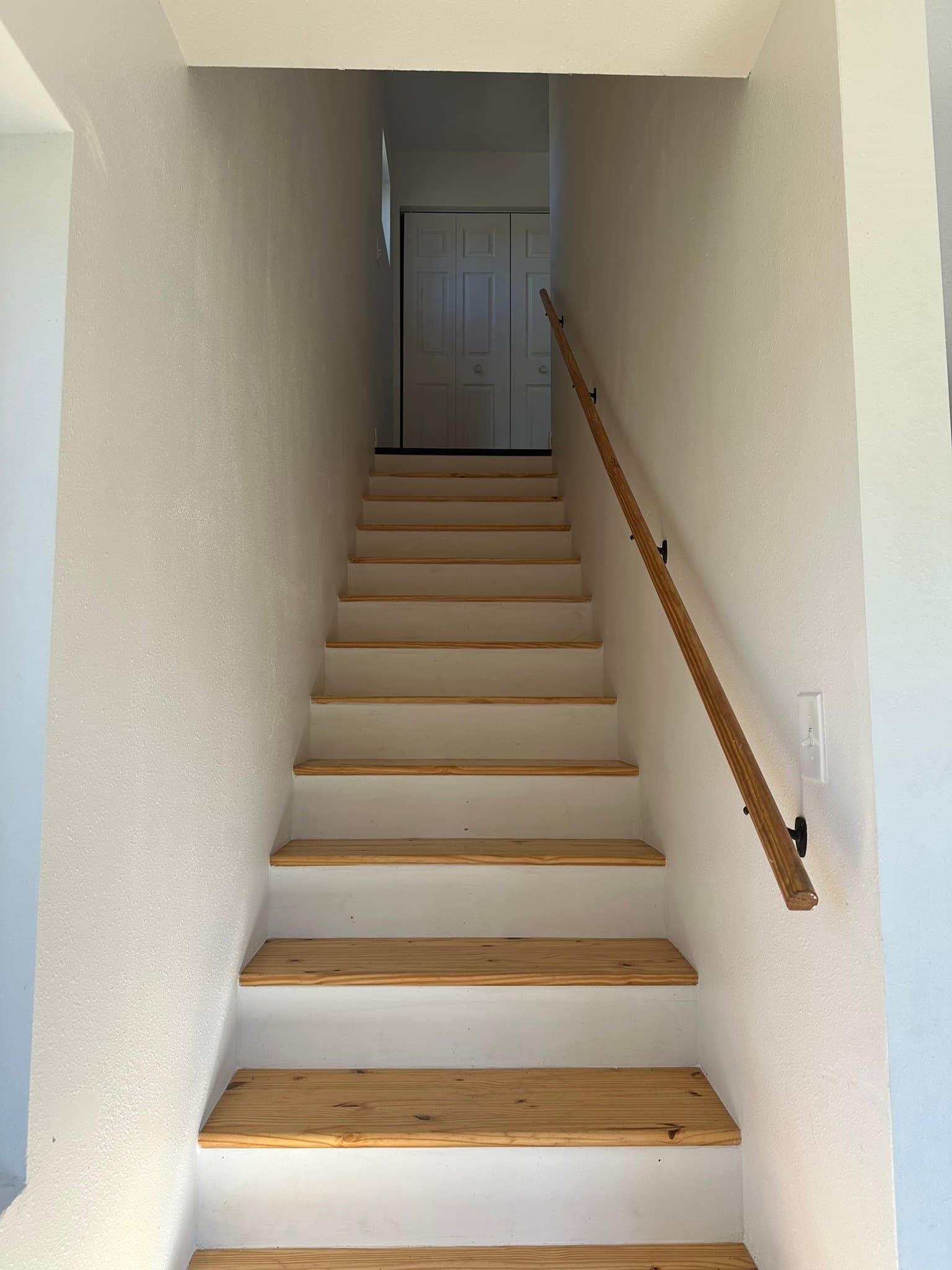 Galesville Apartment: 16899 S 12th Street