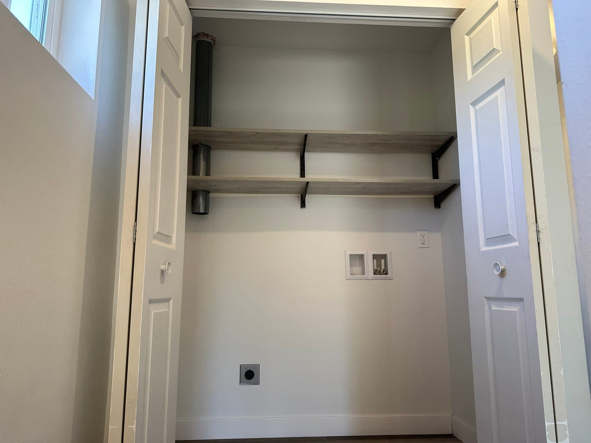 Galesville Apartment: 16899 S 12th Street