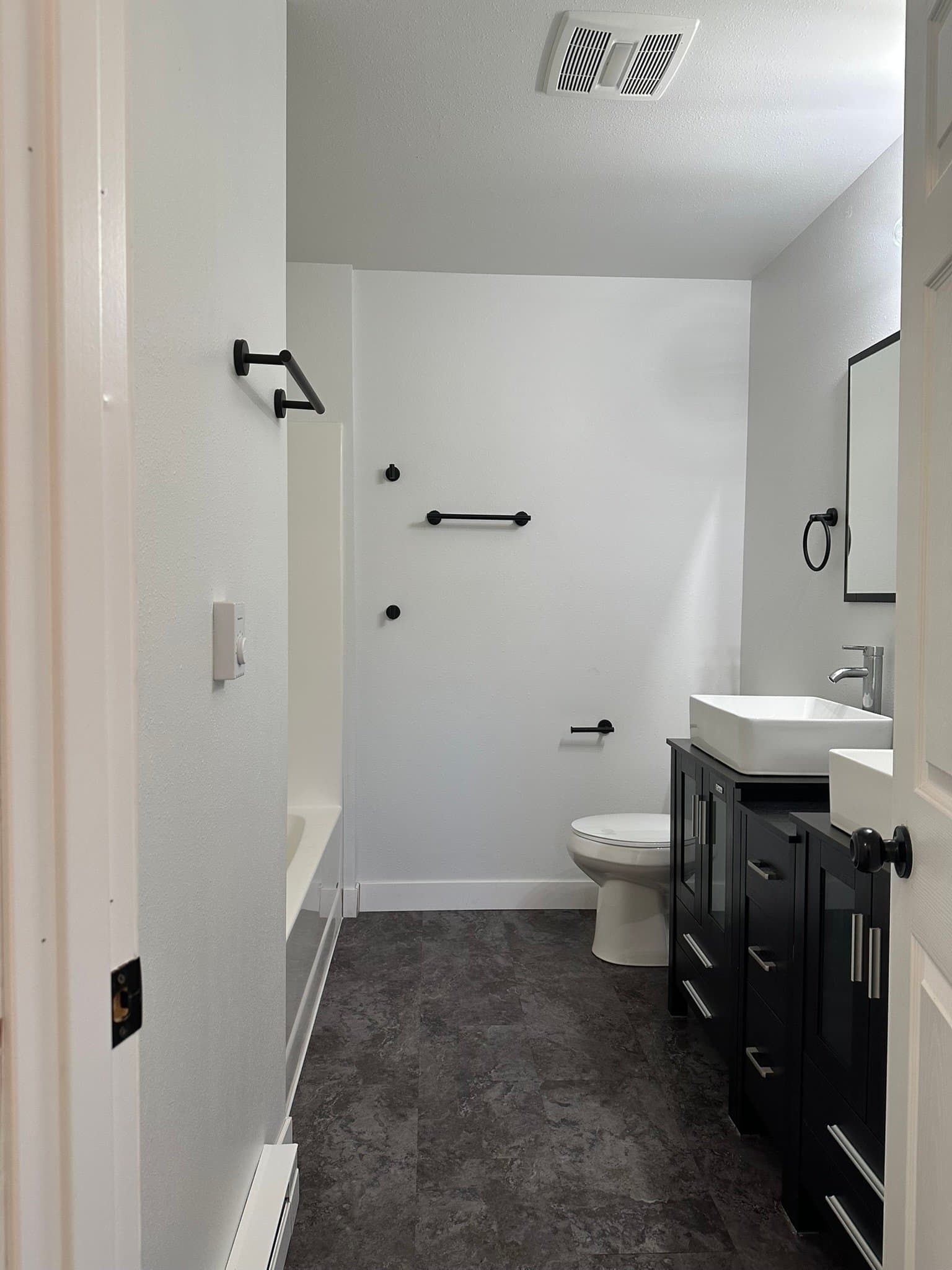 Galesville Apartment: 16899 S 12th Street