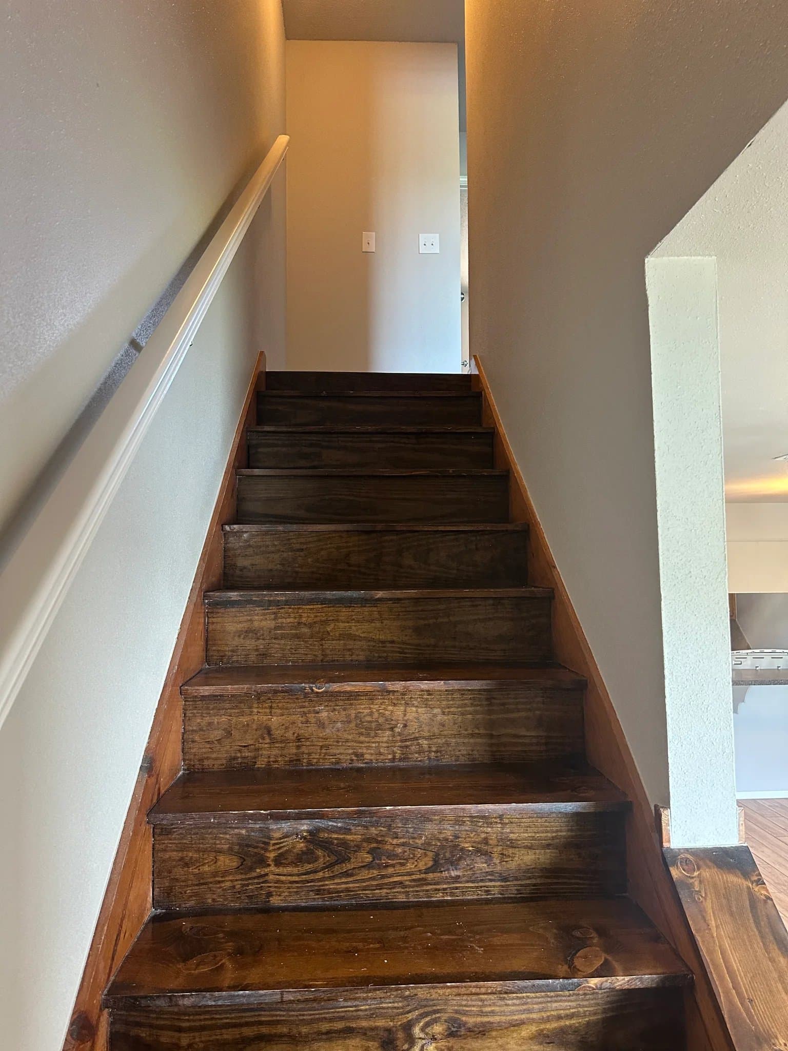 Salina Townhome: 211 N. Grace St.