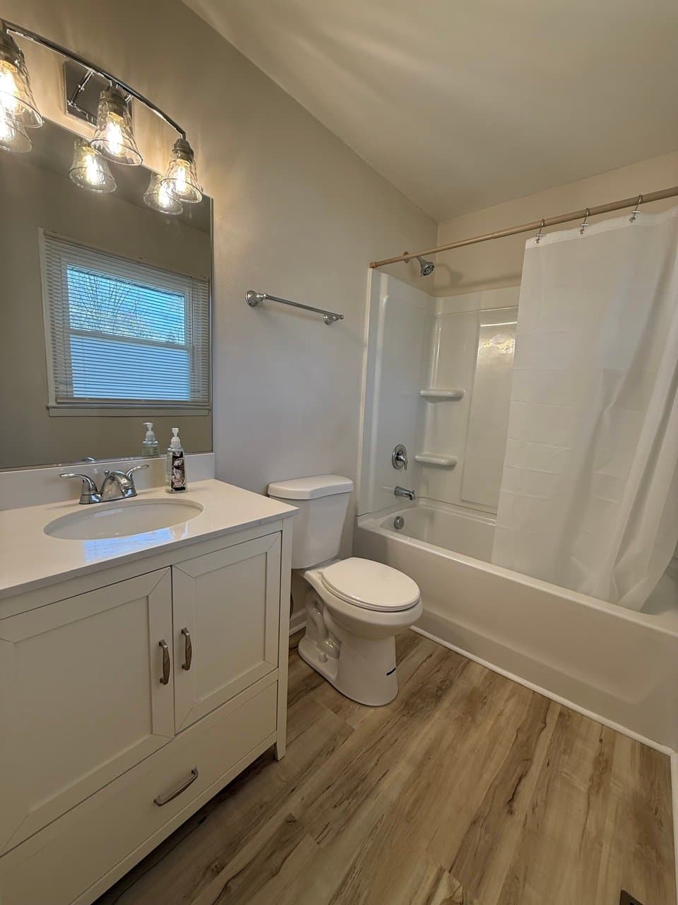 High Point House: 828 Willow Place