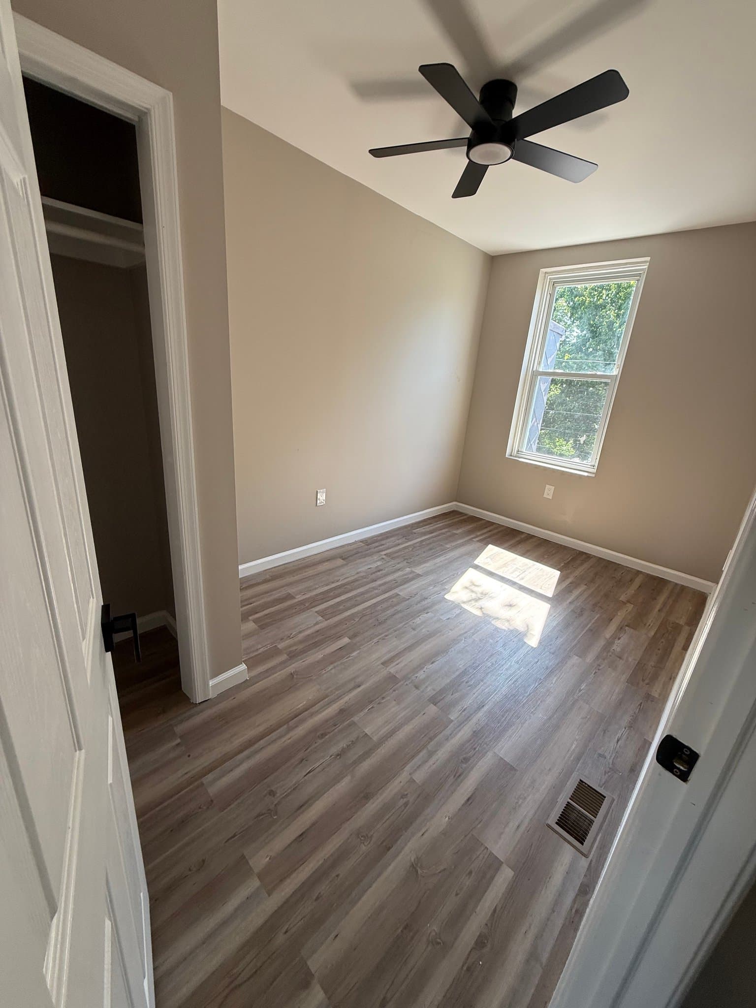 Baltimore Townhome: 602 Denison St