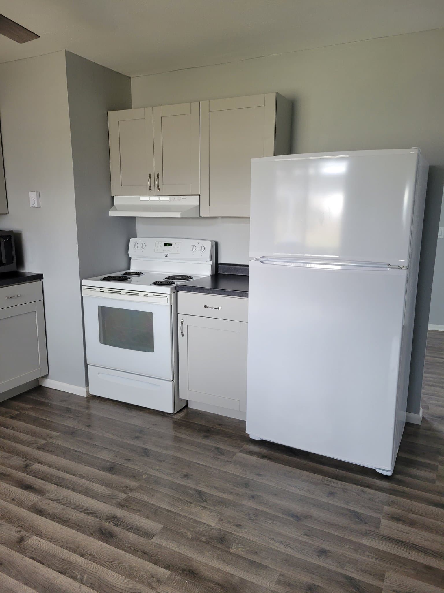 New London Multiplex: 2035 Prospect Rd