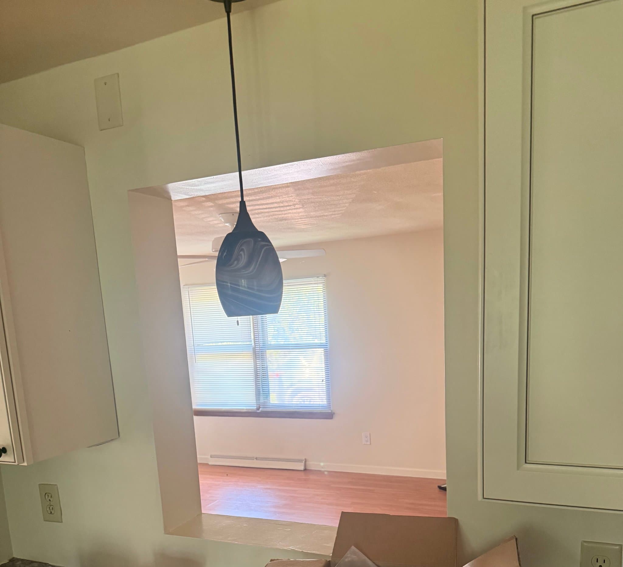 Lemont House: 323 Matilda Ave