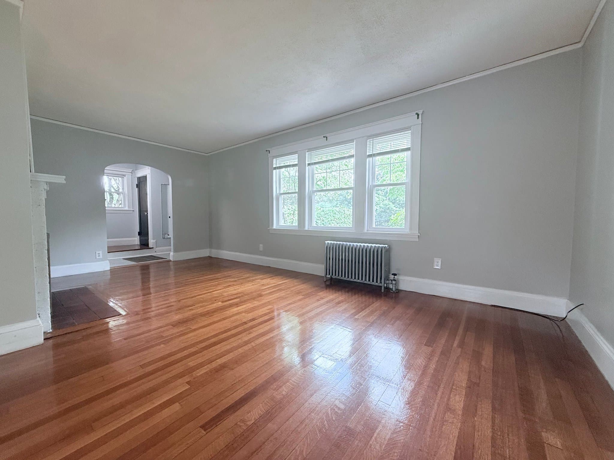Newton House: 1639 Washington St