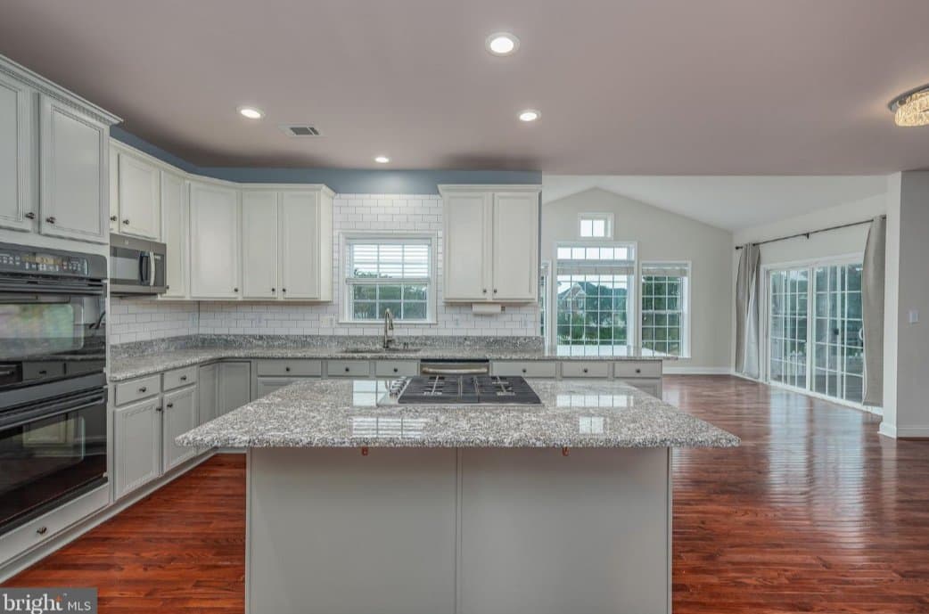Martinsburg House: 73 Anthony Taylor Way