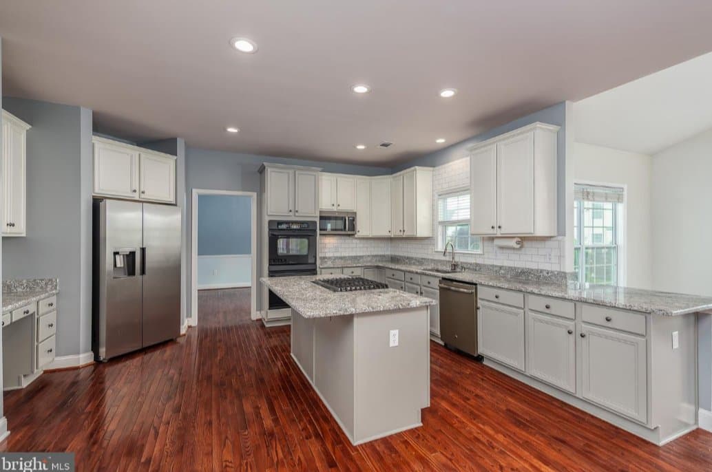 Martinsburg House: 73 Anthony Taylor Way