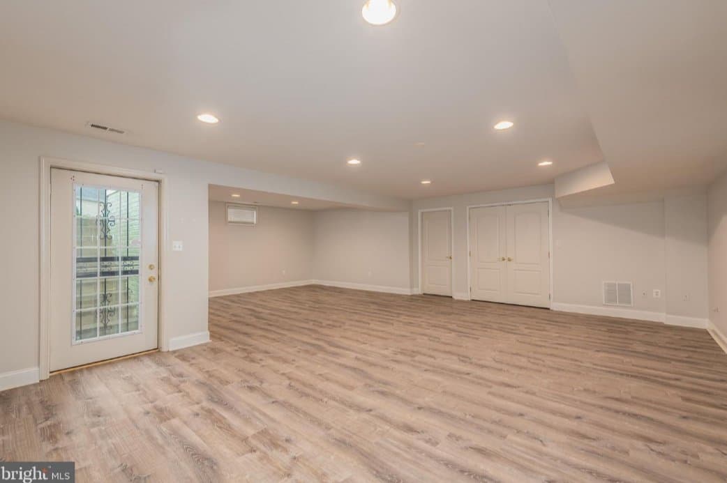 Martinsburg House: 73 Anthony Taylor Way