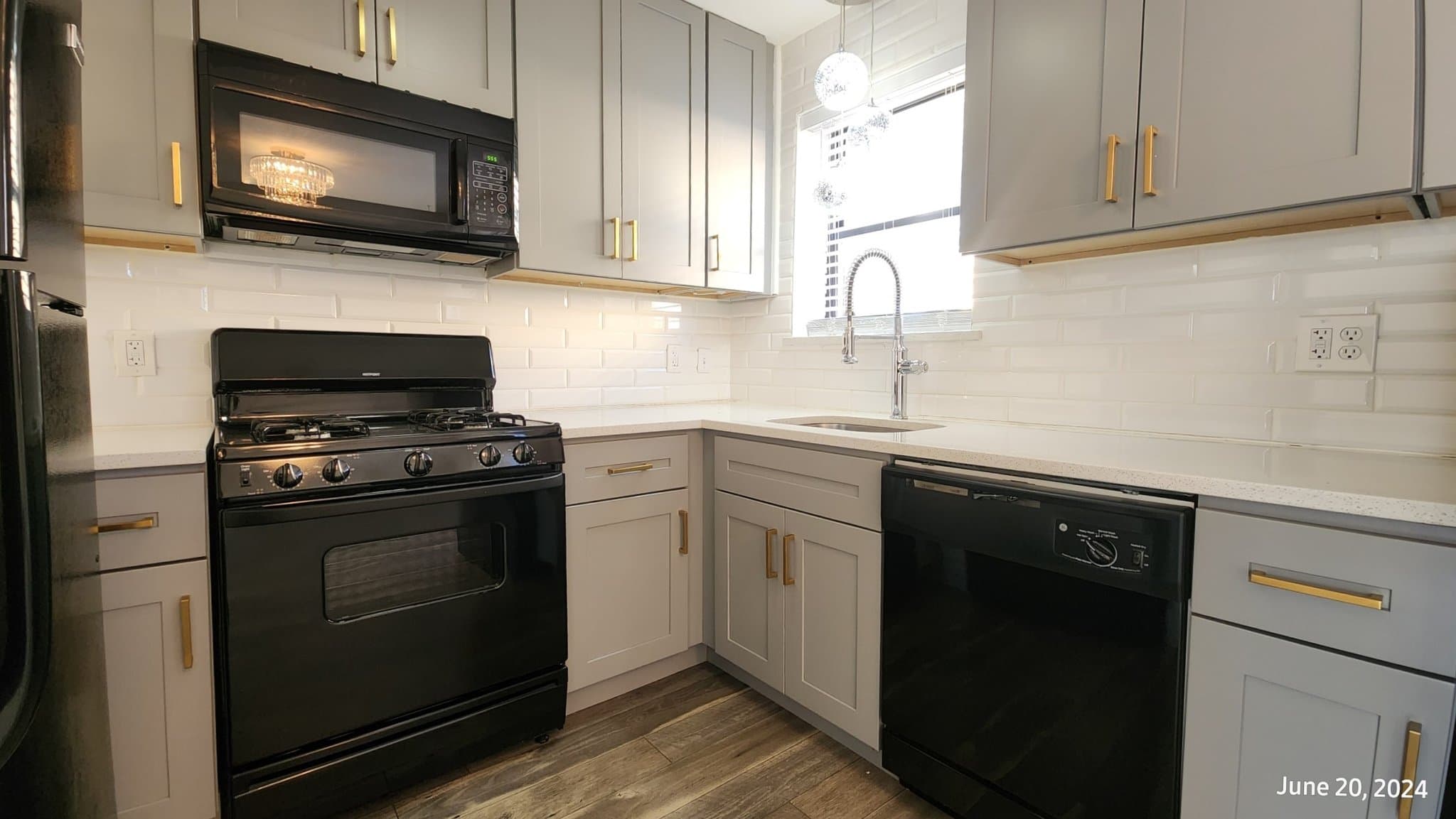 St Louis Apartment: 5878 Nottingham Ave.