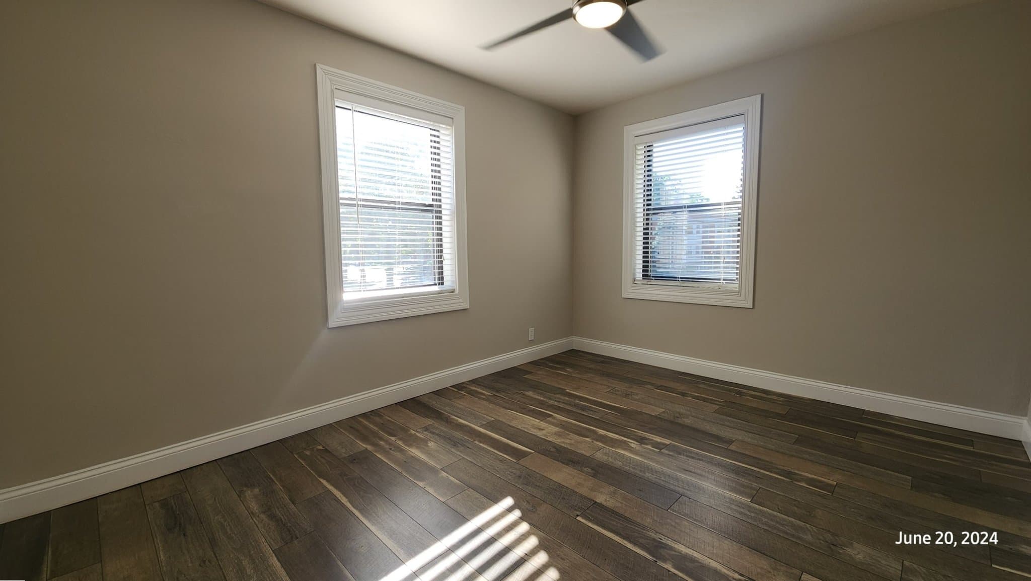 St Louis Apartment: 5878 Nottingham Ave.