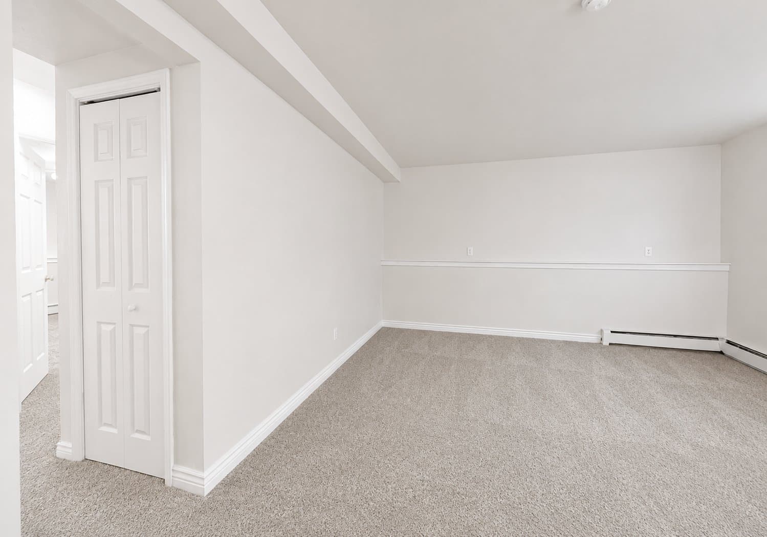 Arvada Apartment: 6090 Olde Wadsworth Blvd.