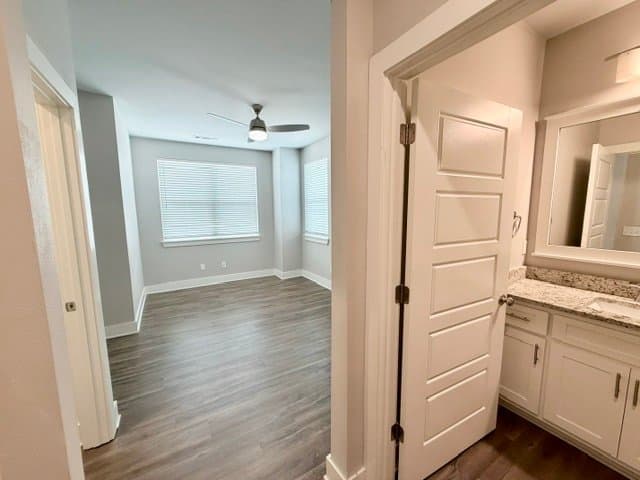 Fayetteville Townhome: 1731 W Deane St