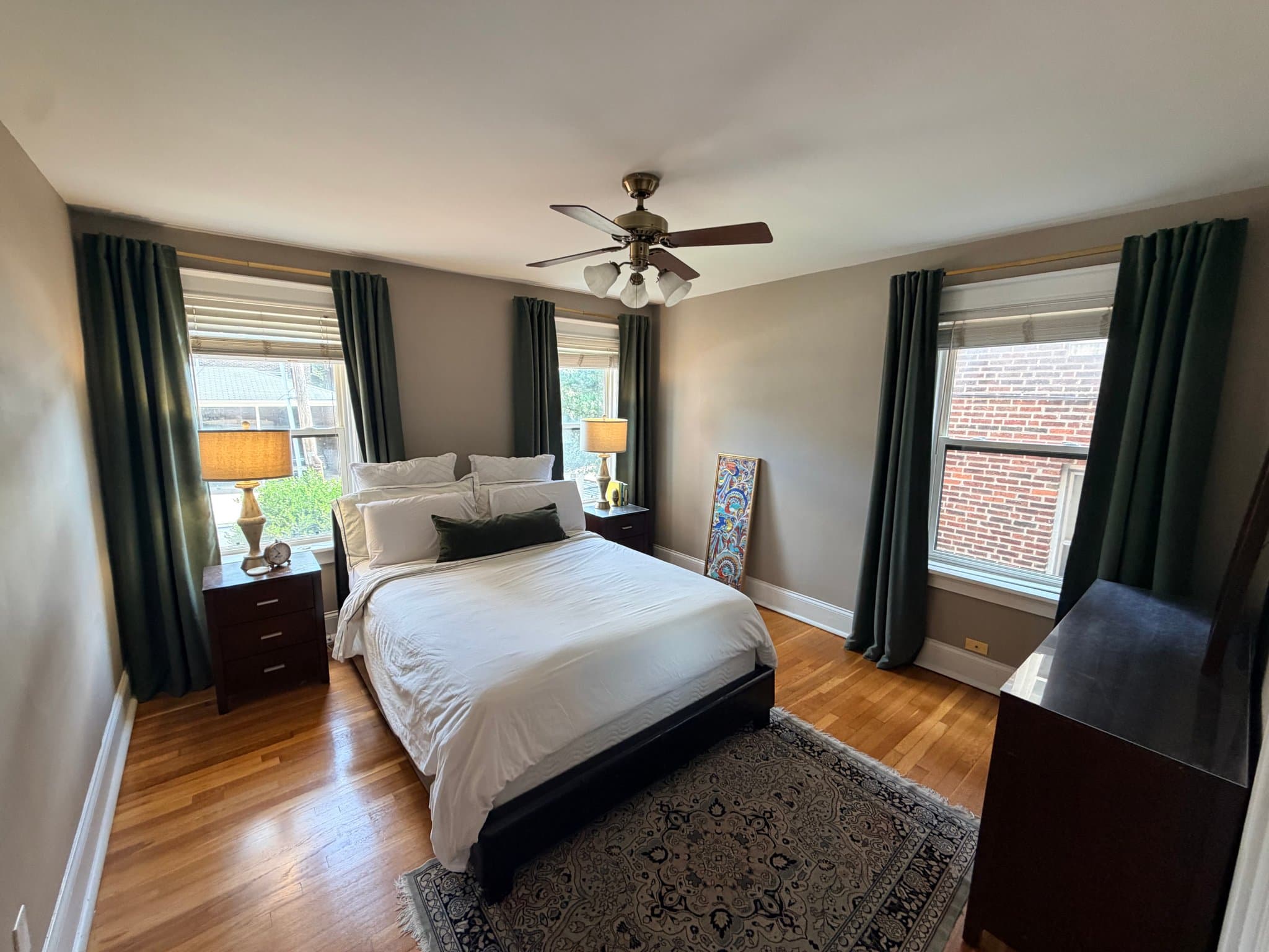 Clayton Condo: 6330 S Rosebury Ave