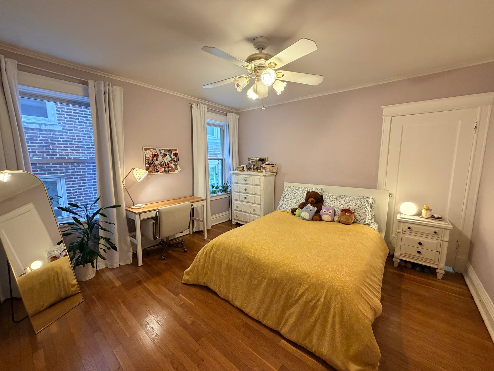 Clayton Condo: 6330 S Rosebury Ave