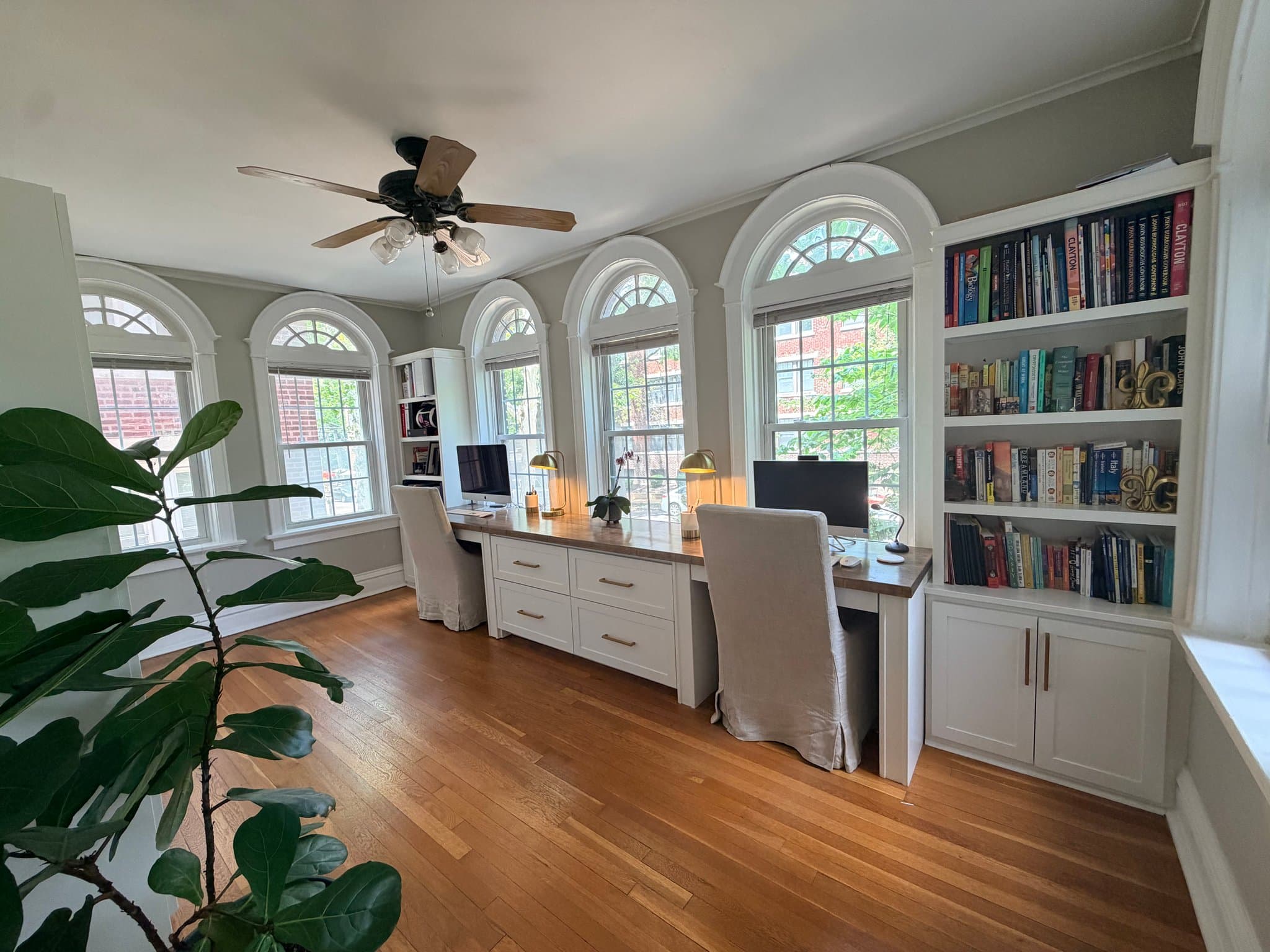 Clayton Condo: 6330 S Rosebury Ave