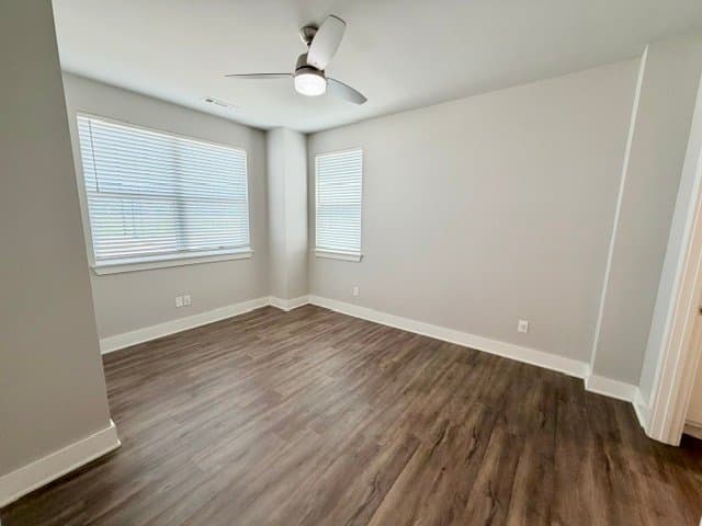 Fayetteville Townhome: 1701 W Deane St