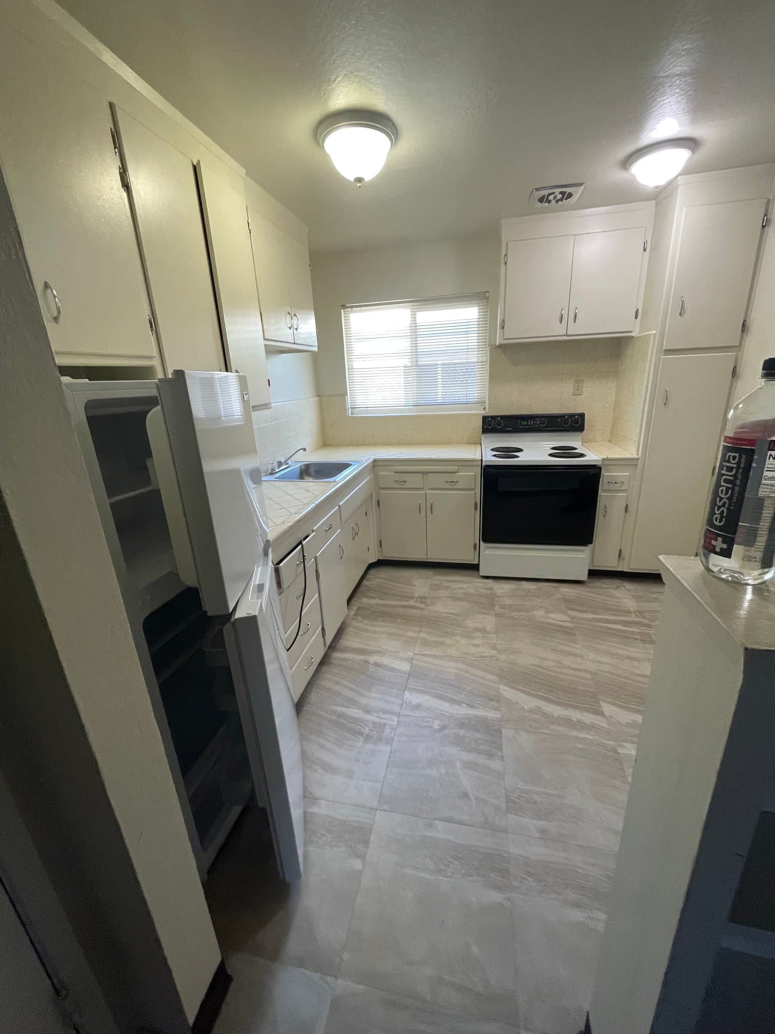 Sacramento House: 2253 2nd Avenue