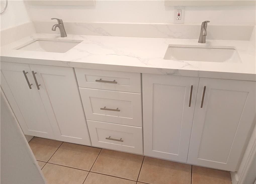 Fountain Valley Townhome: 11820 Gloxinia Ave
