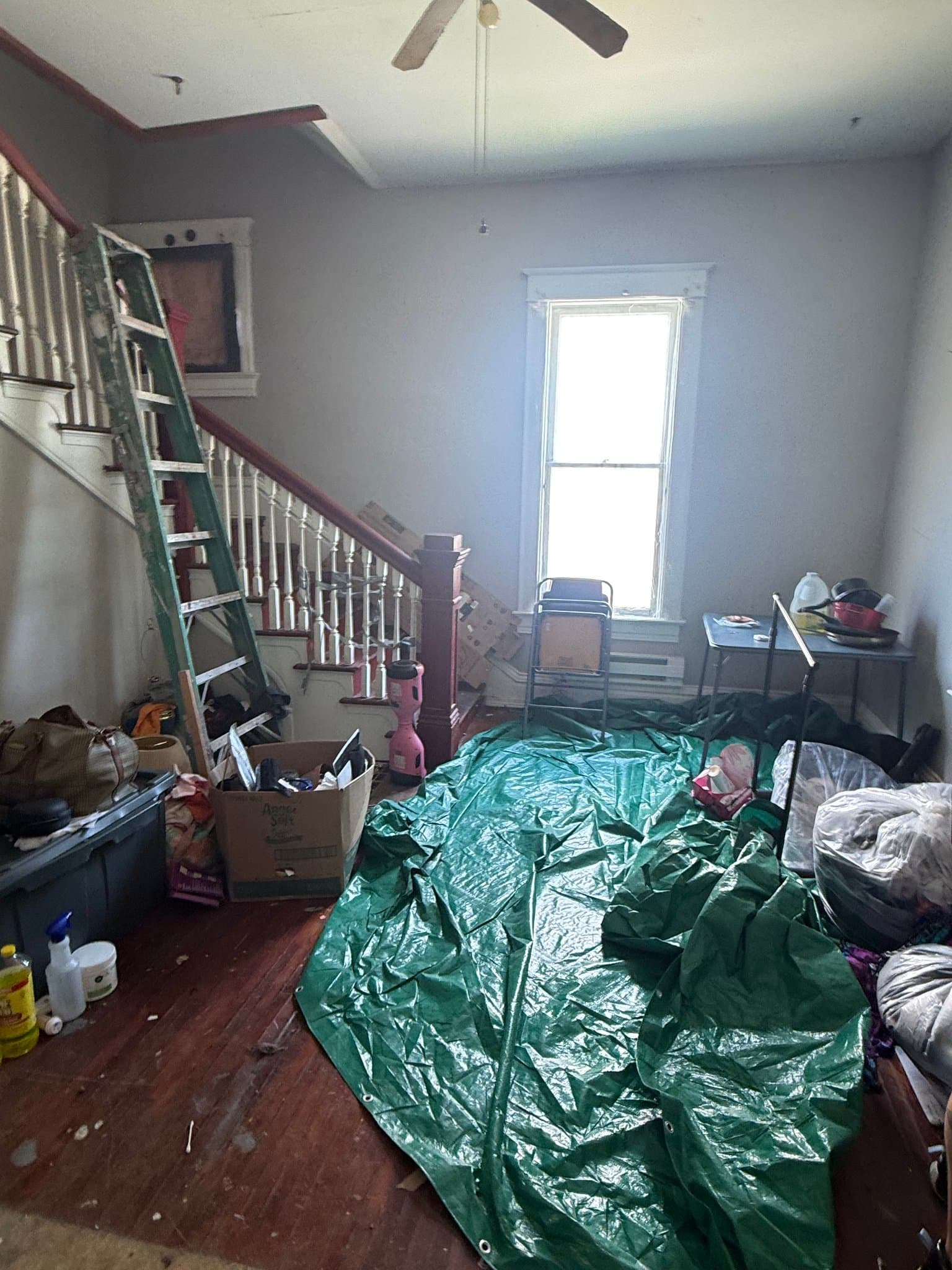 Decatur House: 442 W Division St