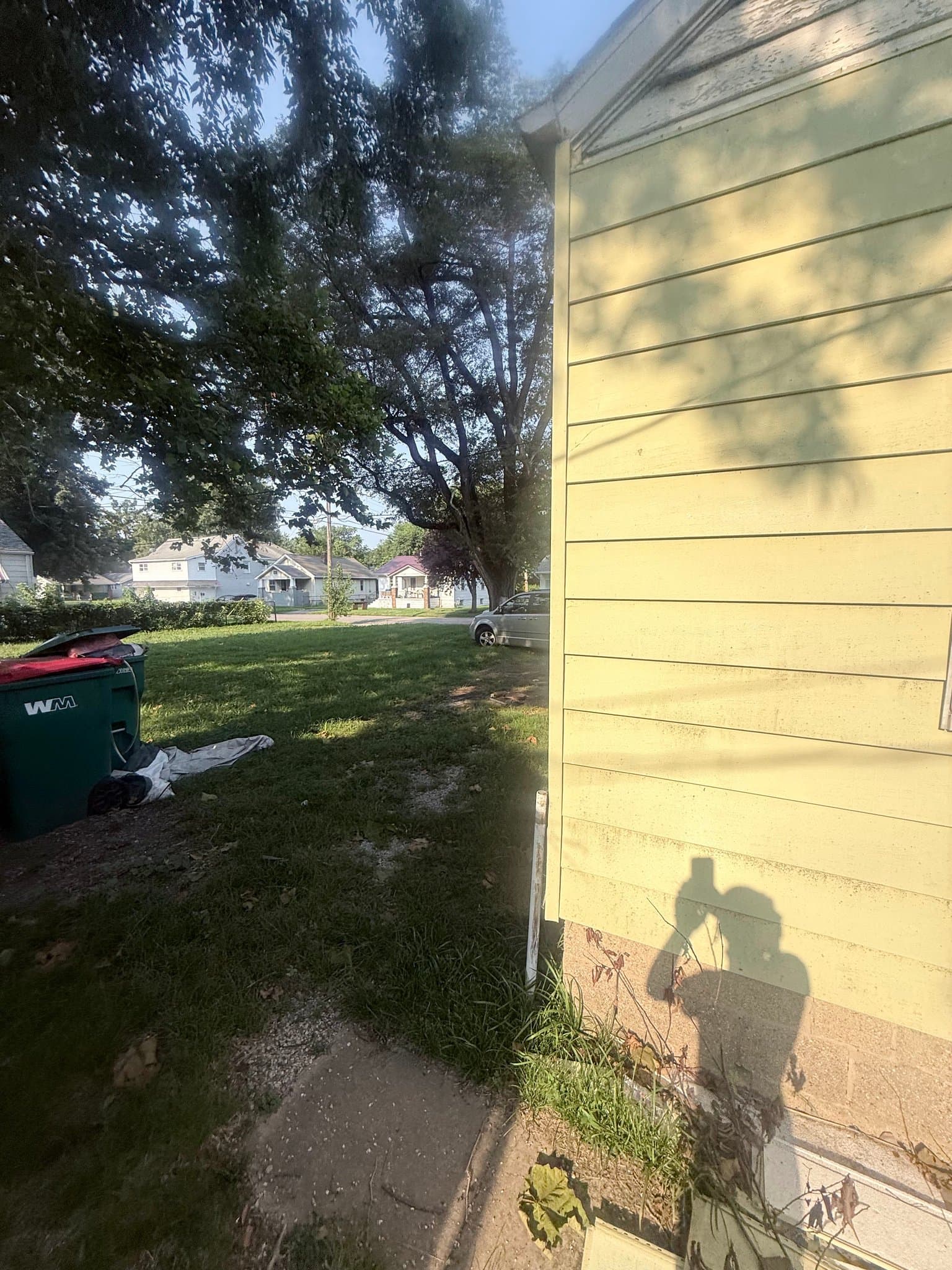 Decatur House: 1746 N Woodford St