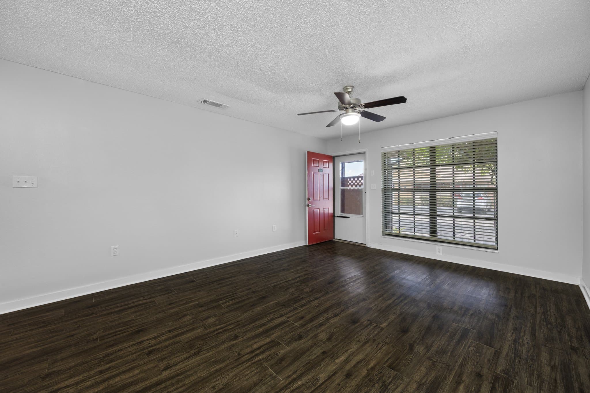 Port Richey Multiplex: 7110 Tudor Lane