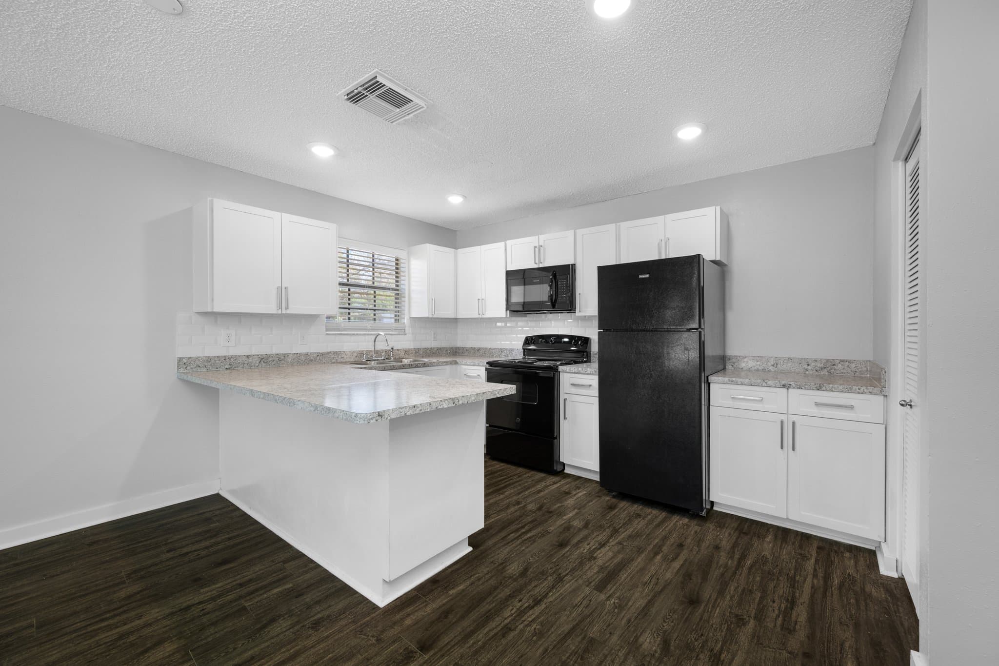 Port Richey Multiplex: 7110 Tudor Lane