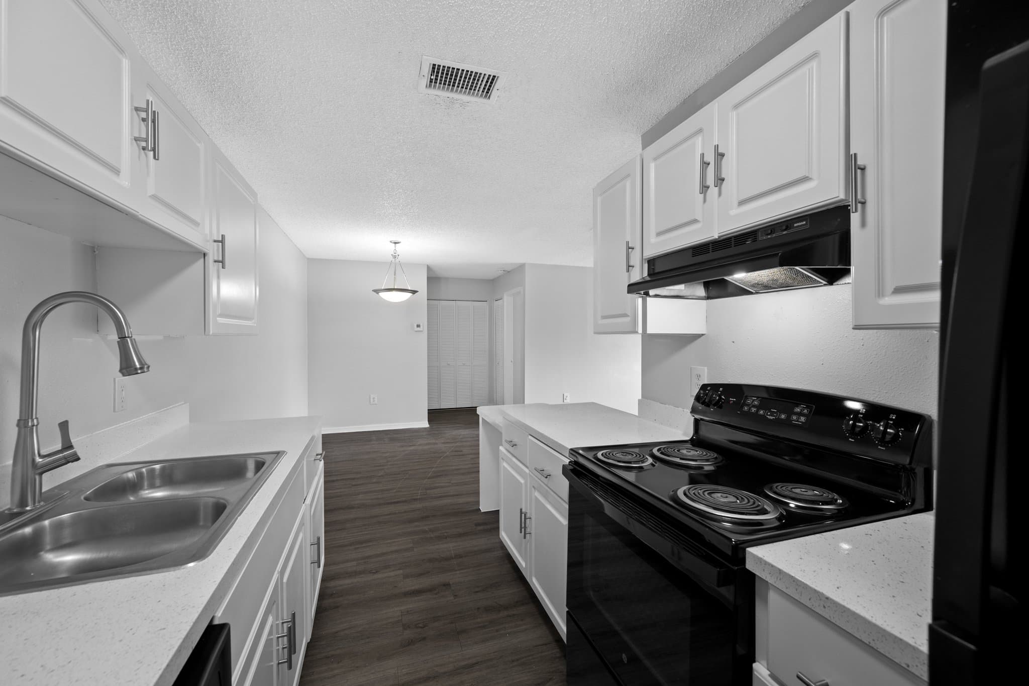 Port Richey Multiplex: 10709 Yorkshire Lane