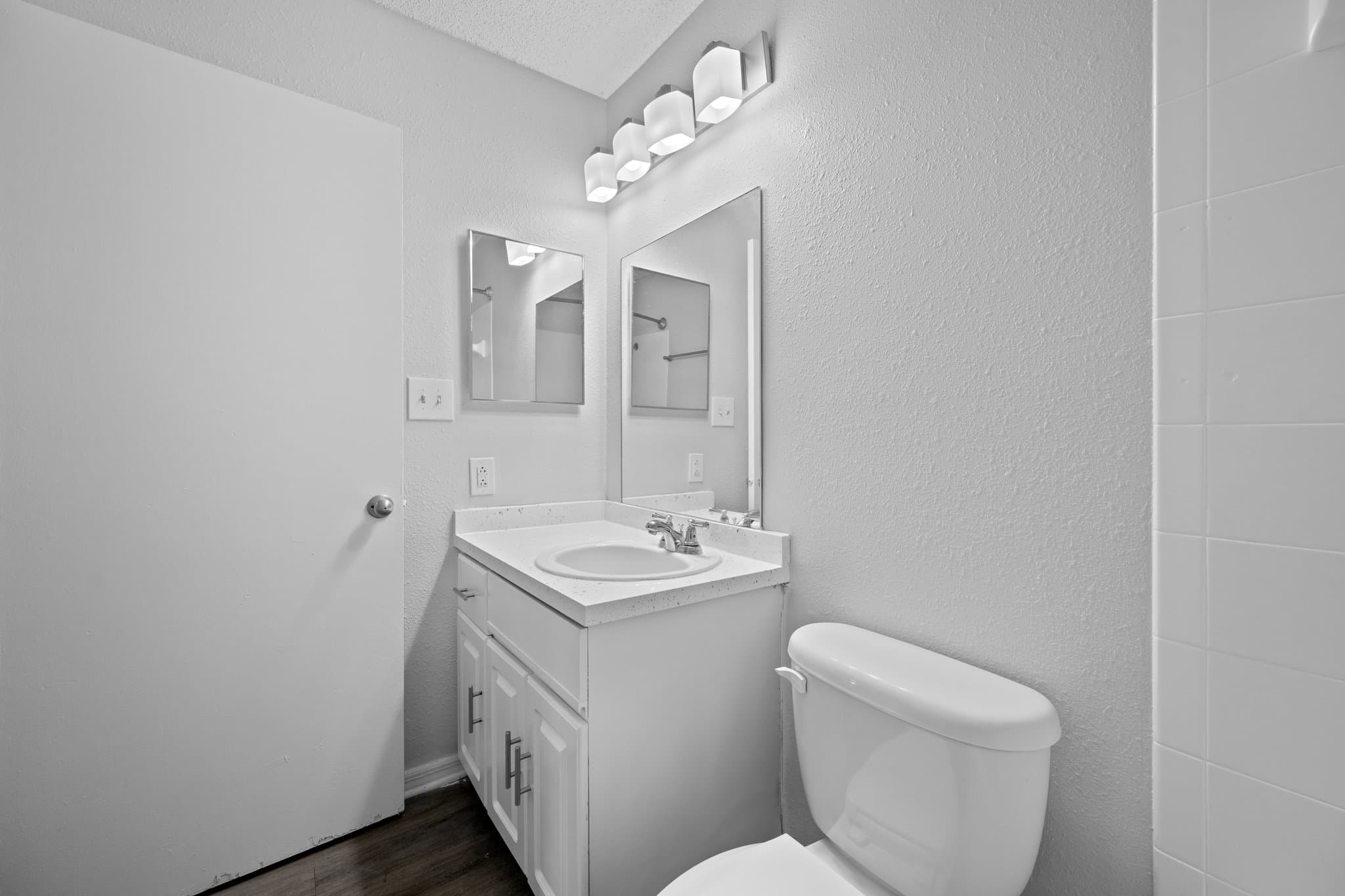 Port Richey Multiplex: 10709 Yorkshire Lane