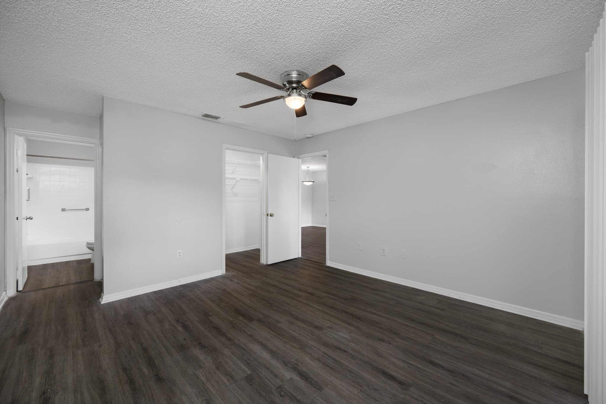 Port Richey Multiplex: 10709 Yorkshire Lane