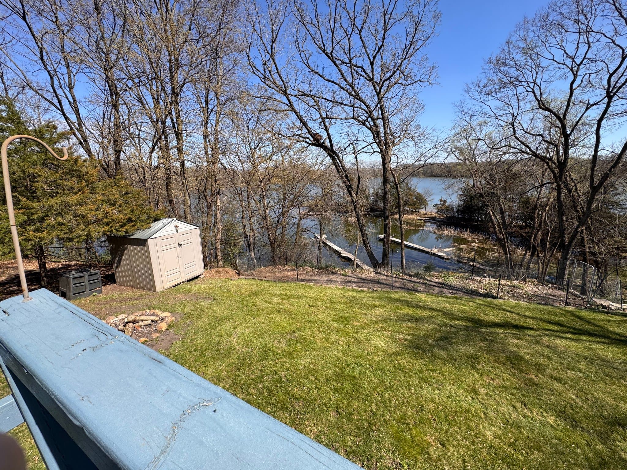 Litchfield House: 57975 226th St
