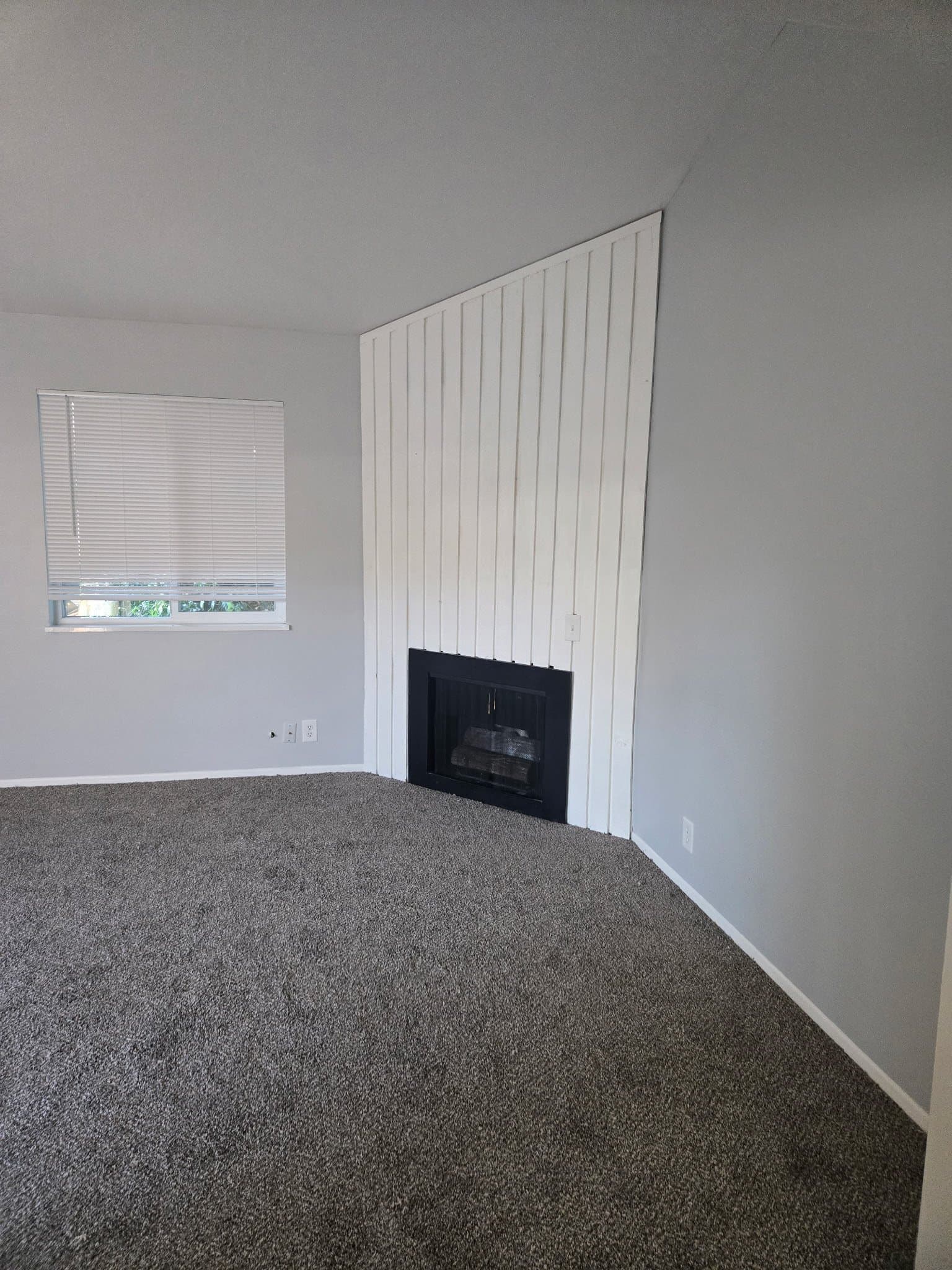 Bountiful Apartment: 639 S Main Street