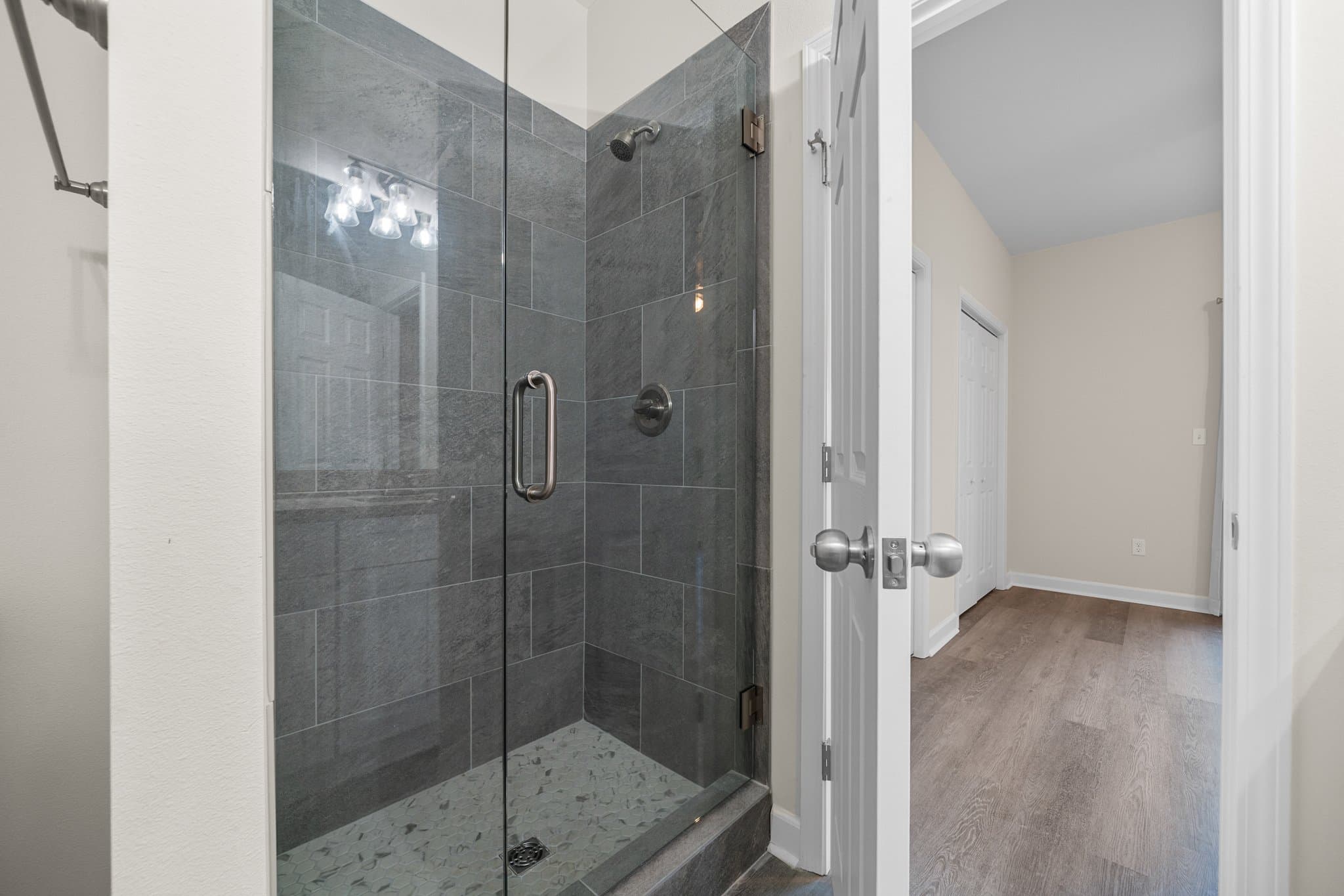 Hot Springs Multiplex: 165 Pebble Beach Place
