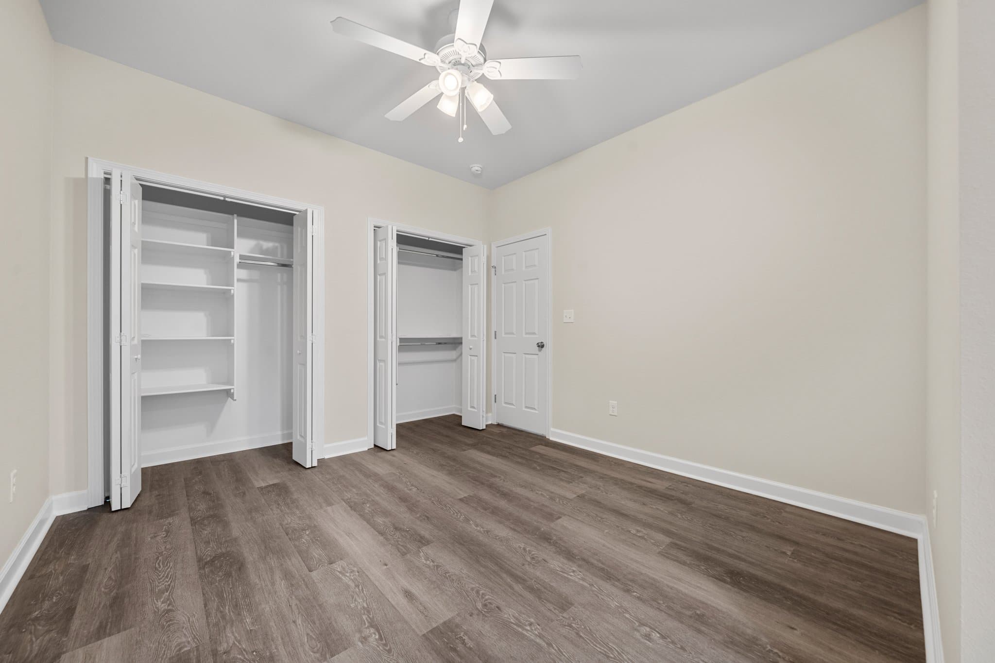 Hot Springs Multiplex: 165 Pebble Beach Place