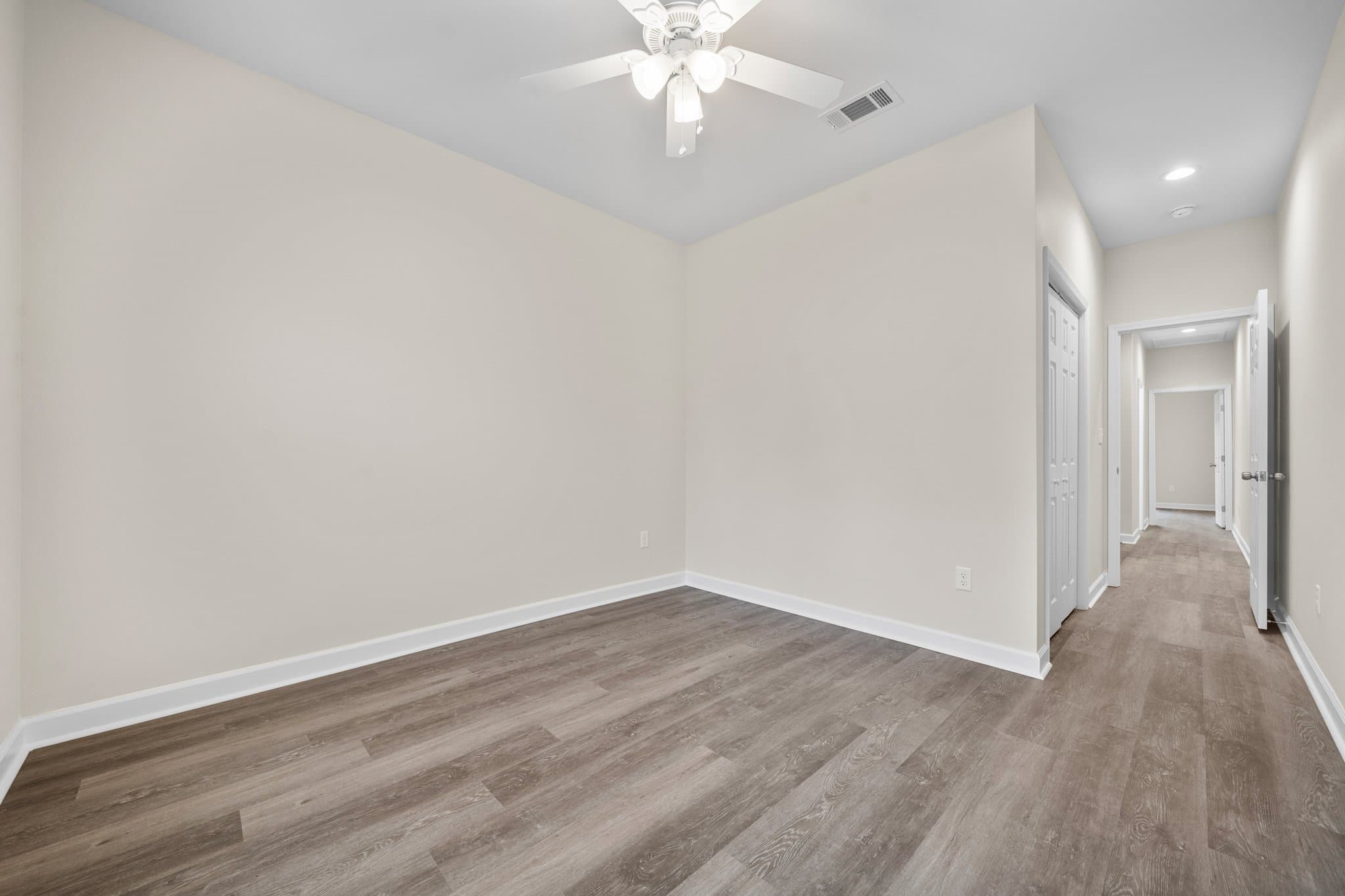 Hot Springs Multiplex: 165 Pebble Beach Place
