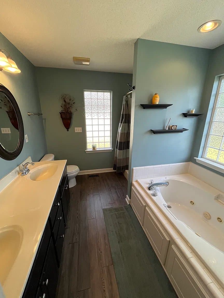 Boiling Springs House: 740 Running Creek Lane