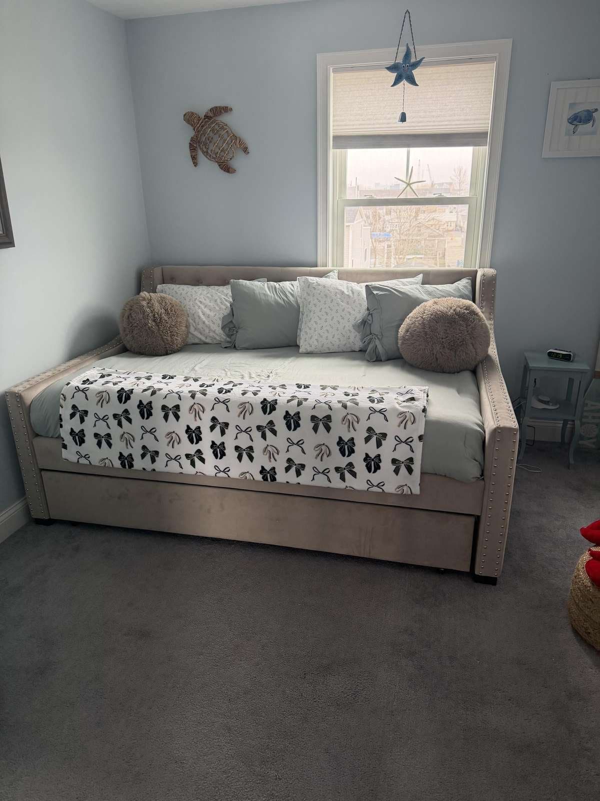Hampton Condo: 128 Ashworth Ave