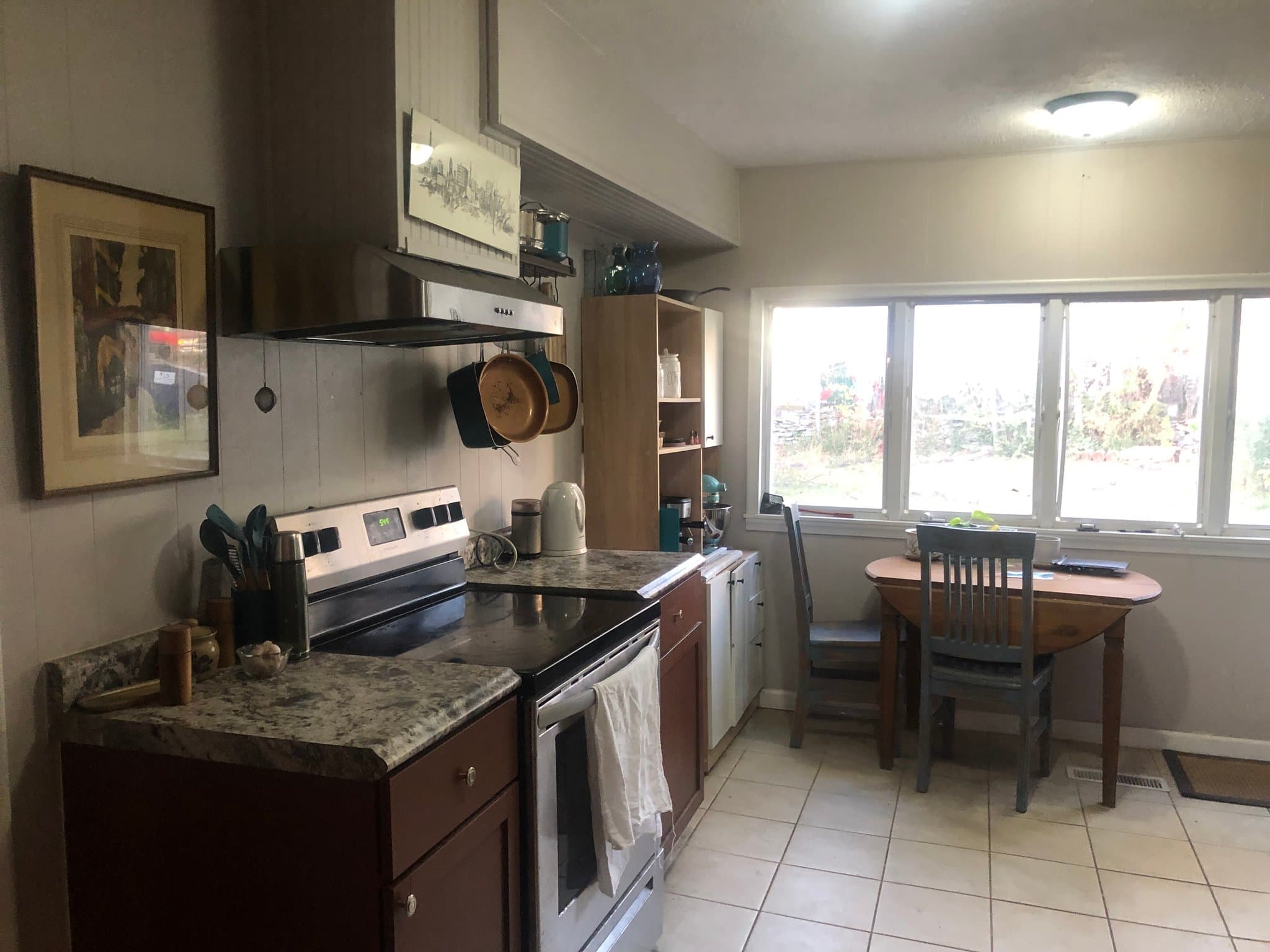 Saint Paul Single Room: 365 Edmund Avenue West