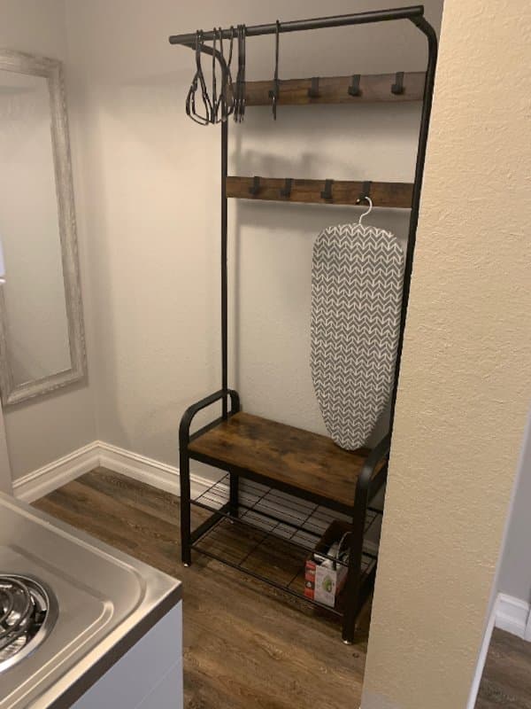 Jensen Beach Apartment: 2135 Northeast Dixie Highway