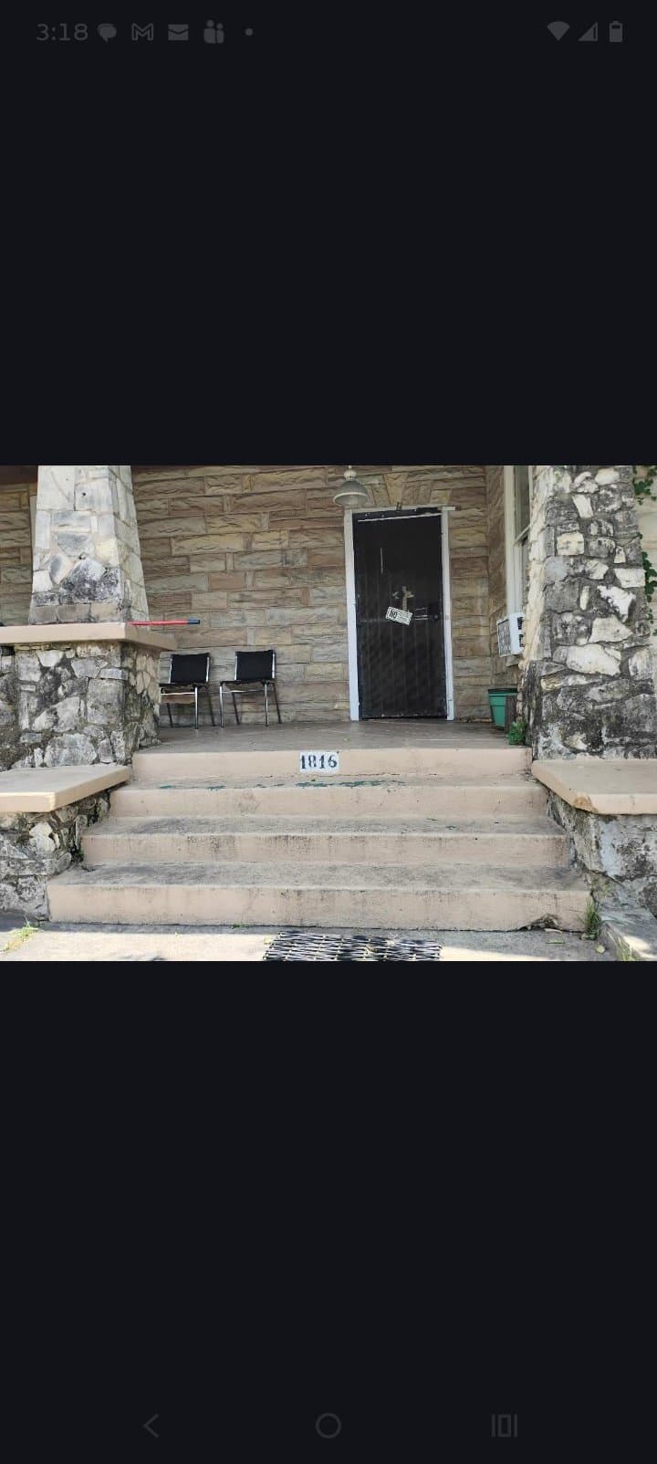 San Antonio House: 1816 E. Houston St.
