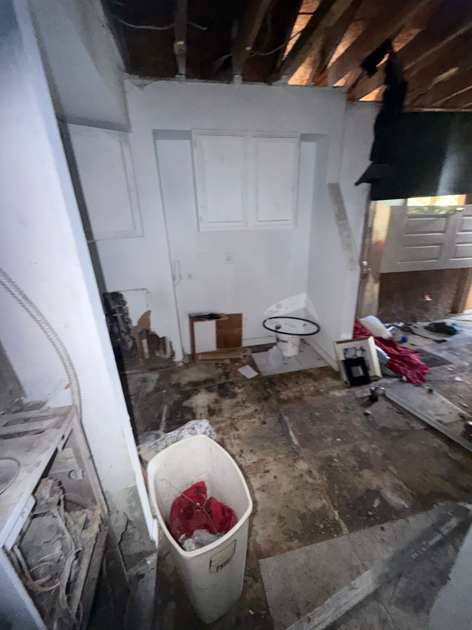 Cahokia Heights House: 30 Delores Dr