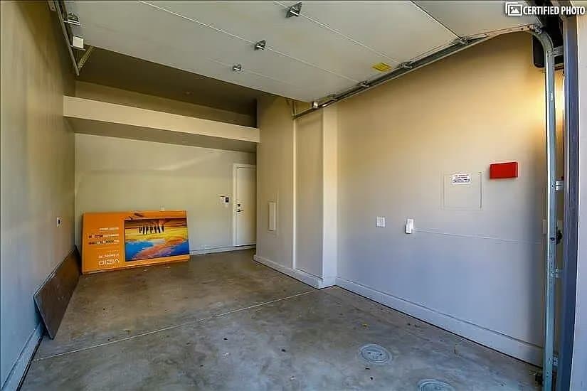 Sacramento House: 1814 Solons Aly