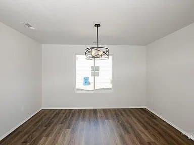 Caldwell House: 4823 Fire Opal St