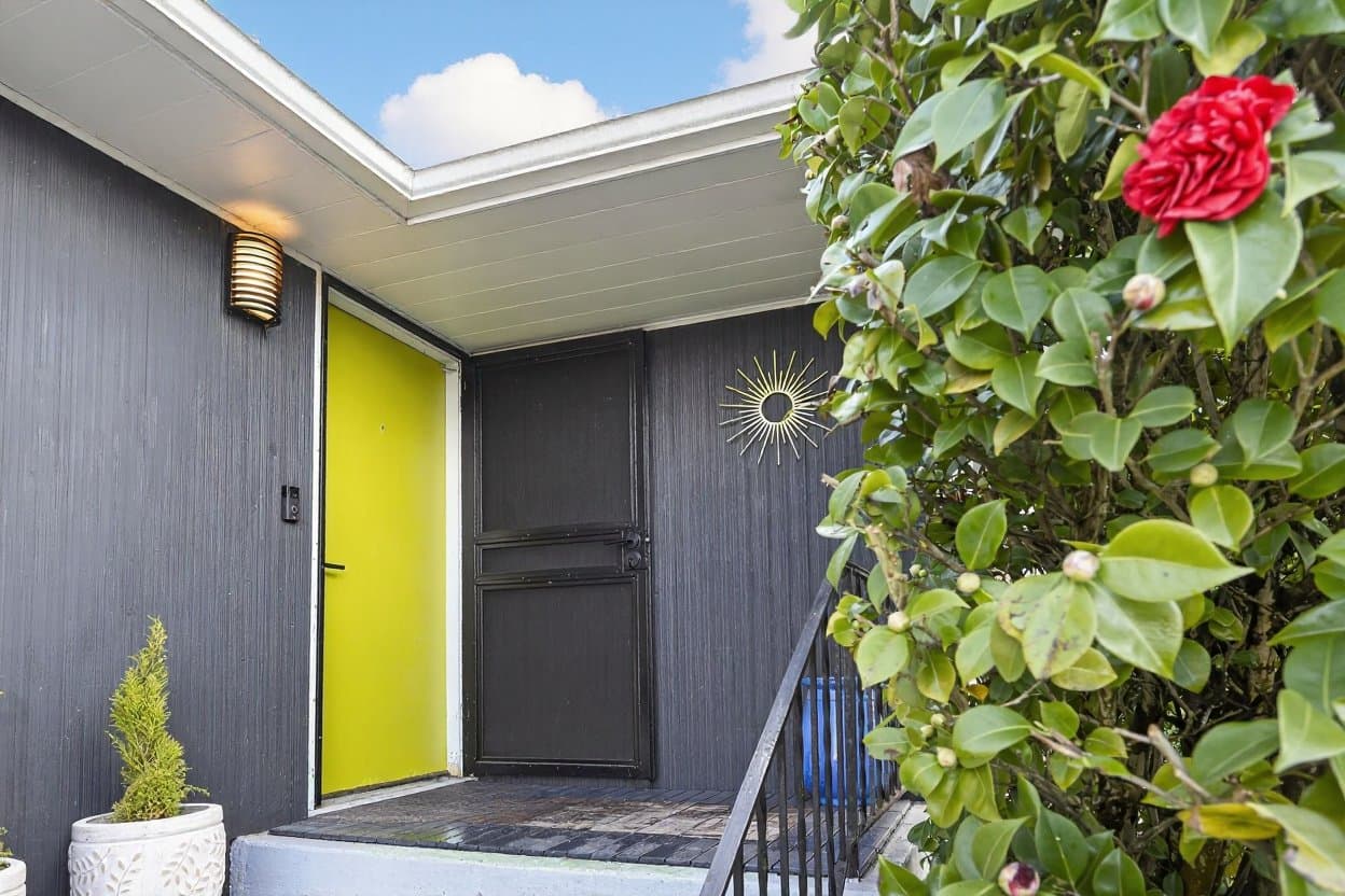 Seattle House: 9314 54th Ave S