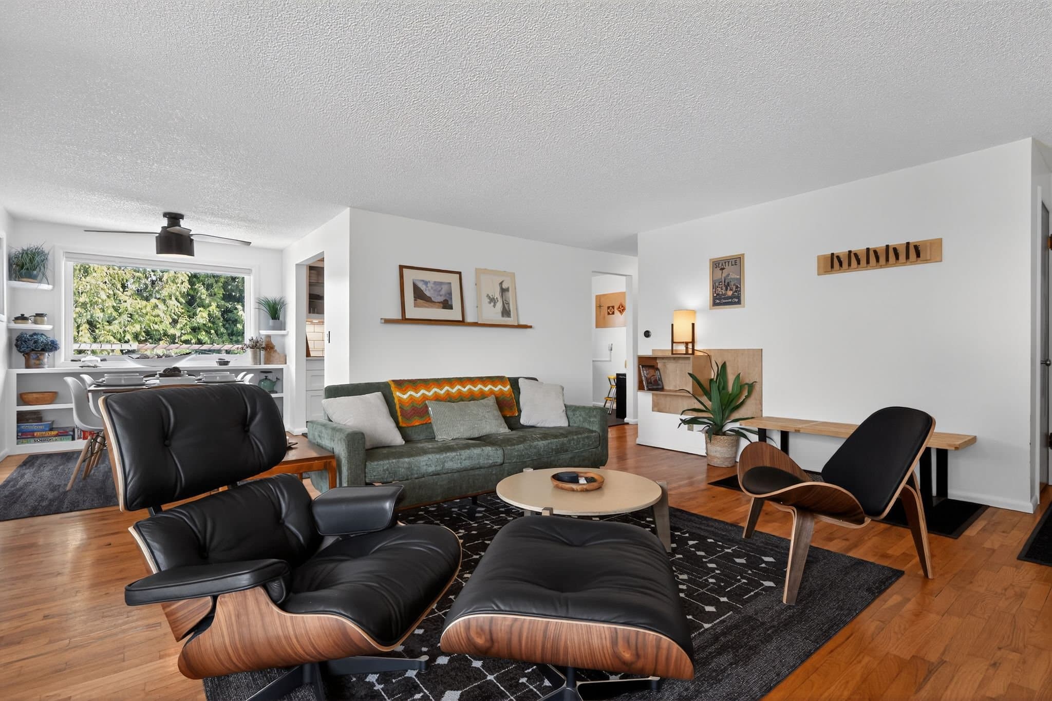 Seattle House: 9314 54th Ave S